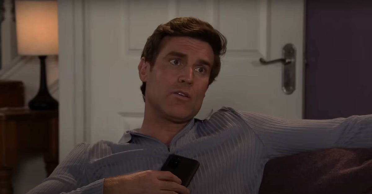 Coronation Street's James Cartwright shocks Lorraine Kelly in live TV  interview