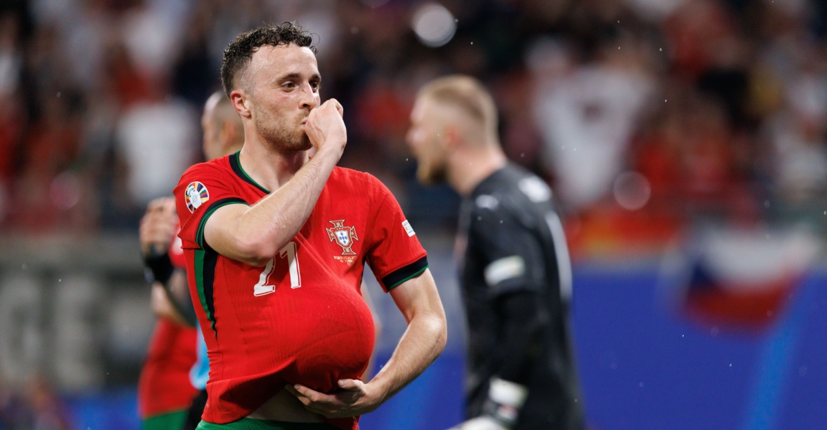 Emotional tribute to Diogo Jota after World Cup win by Portugal