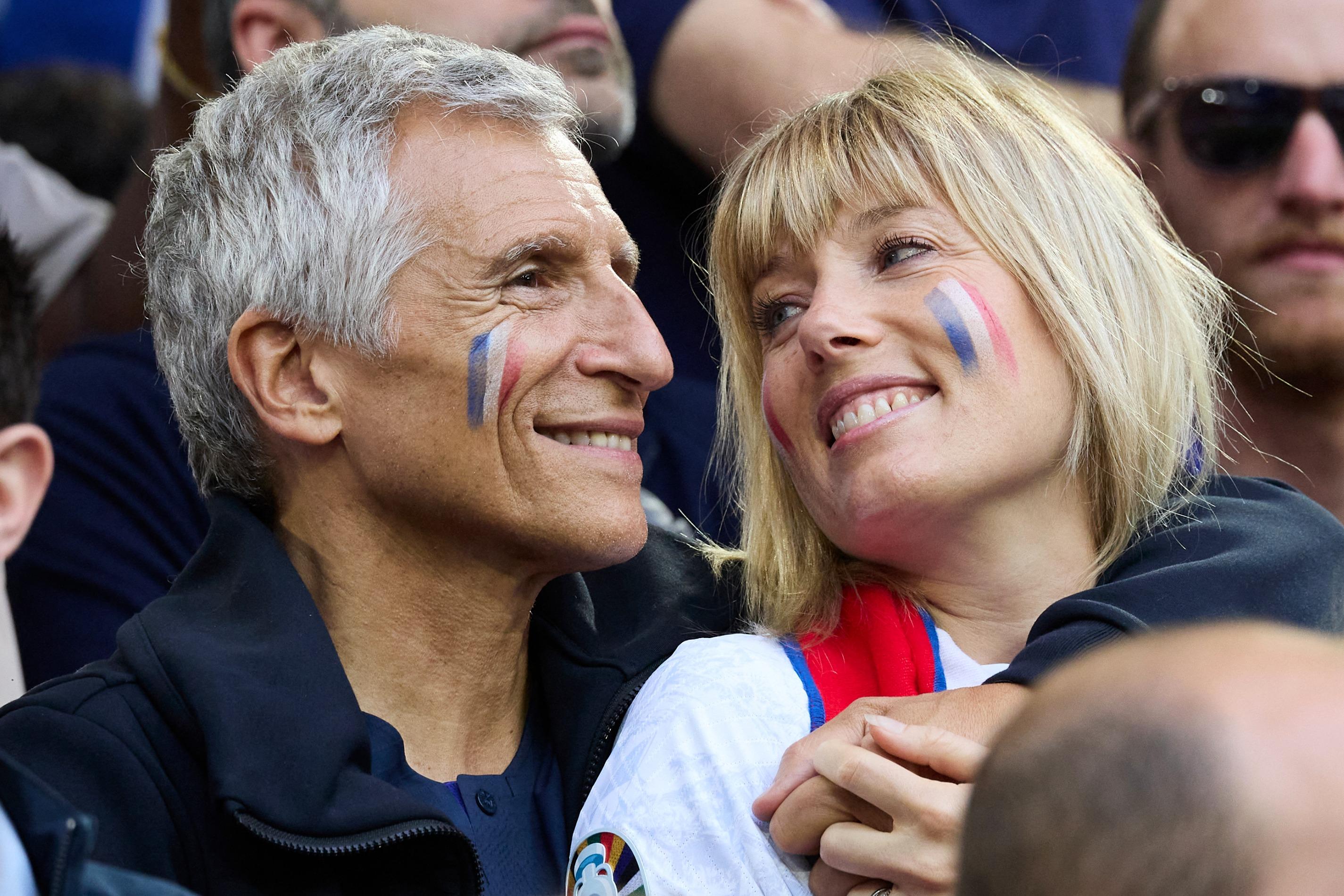 LOVE STORY - Mélanie Page et Nagui, 25 ans d'amour et 15 ans de mariage :  les