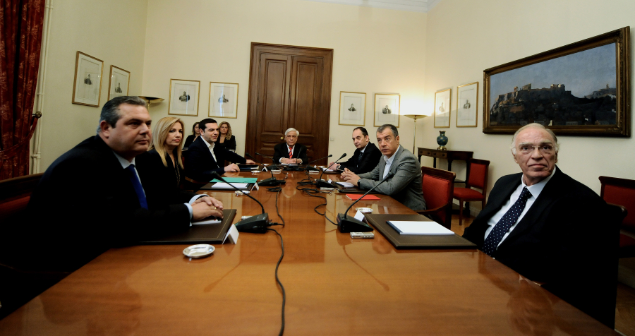 Ιστορική Κωλοτούμπα Μητσοτάκη: Ο Αλ.Τσίπρας είναι ο πρωθυπουργός της επιθετικής διπλωματίας.