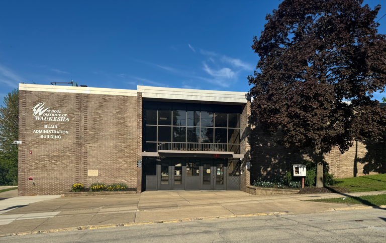 Parents call for Waukesha School Board member's resignation after OWI