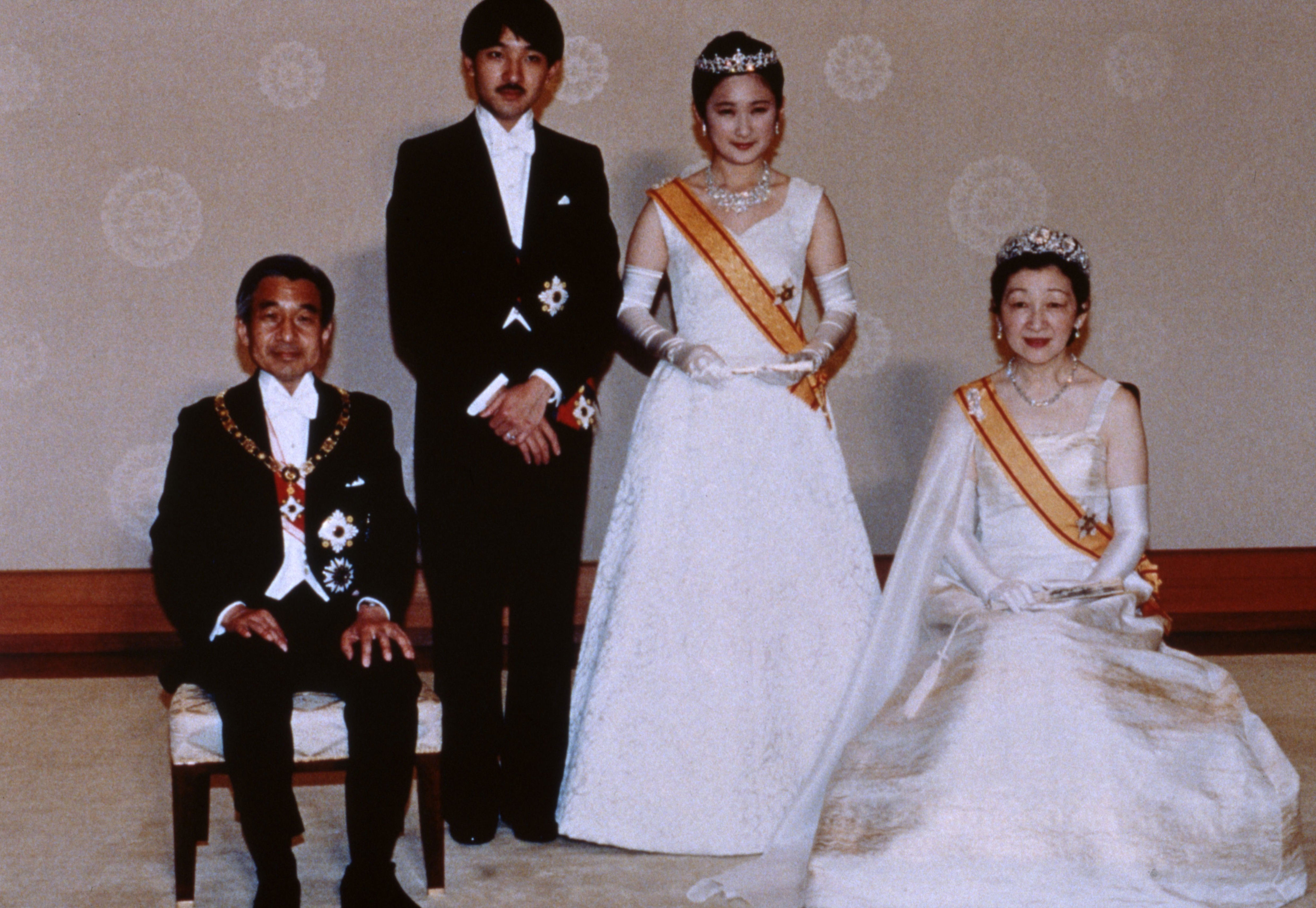 La historia de amor entre príncipe y plebeya que salvó a la Casa Imperial:  los herederos Fumihito y Kiko de Japón cumplen 35 años de casados:, image size:4136x2853