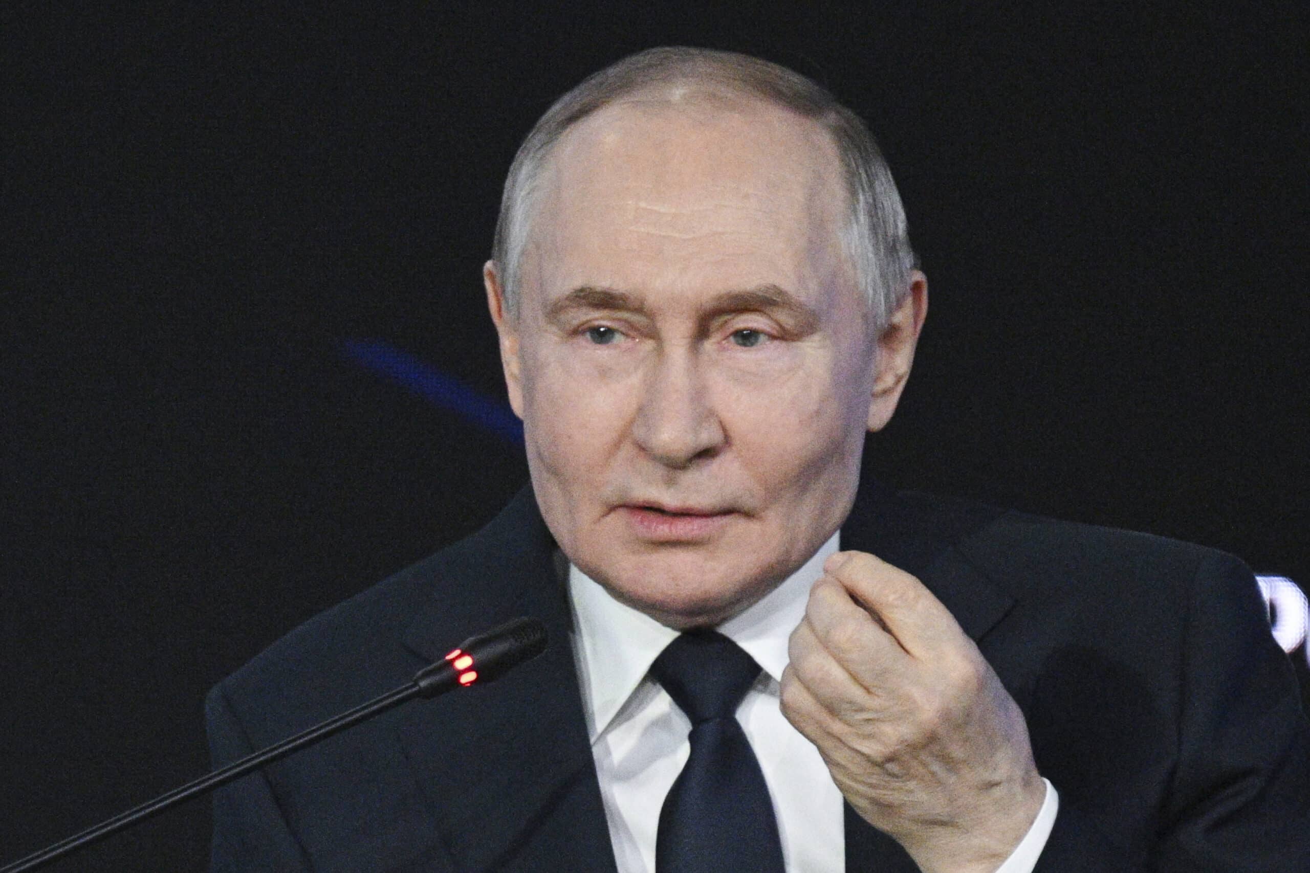 Putin and Trump discuss Iran and Ukraine in phone call