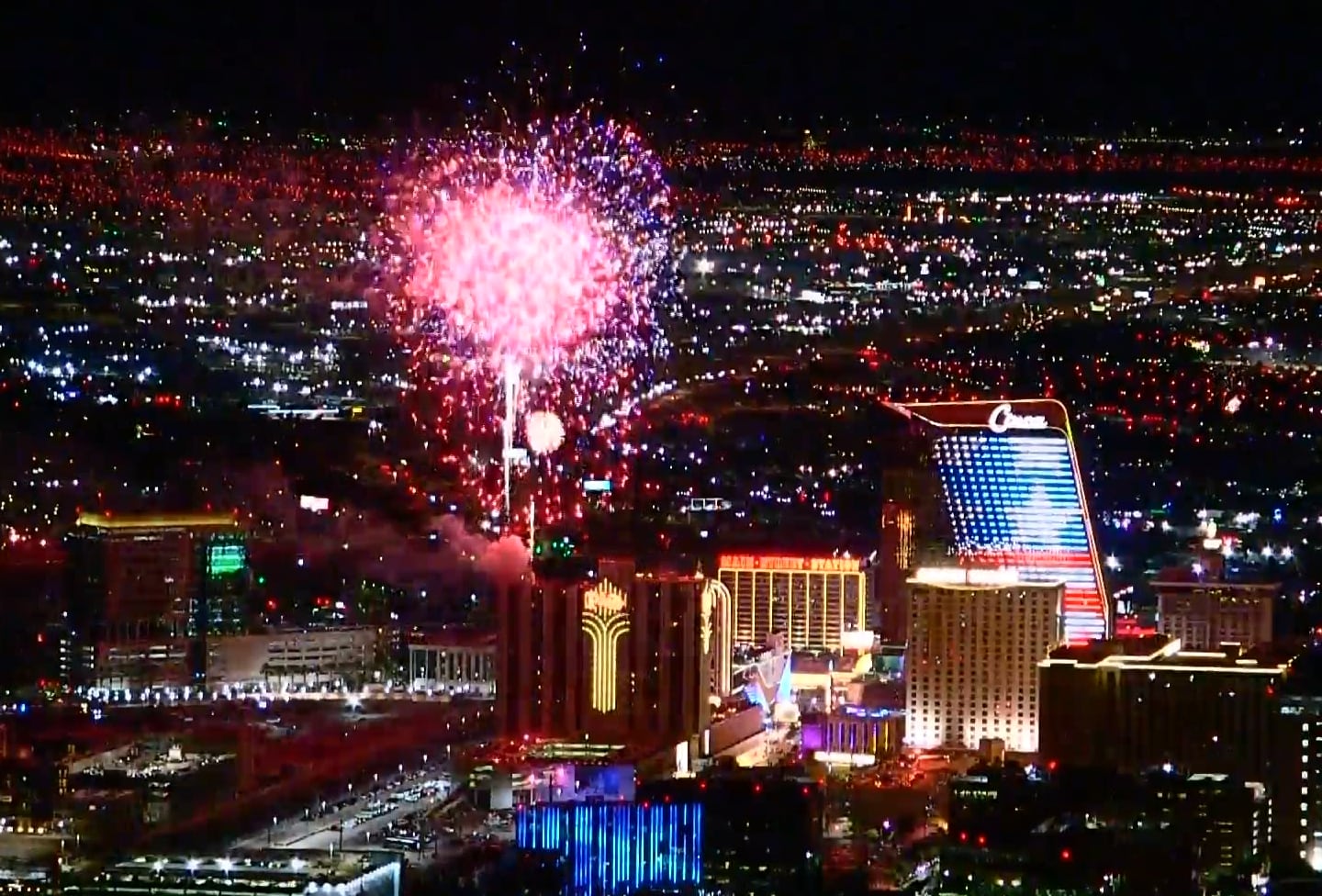 4th of july fireworks show in las vegas
