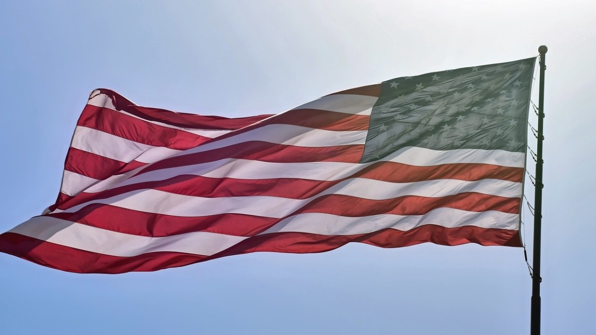 cvs hours 4th of july 2025