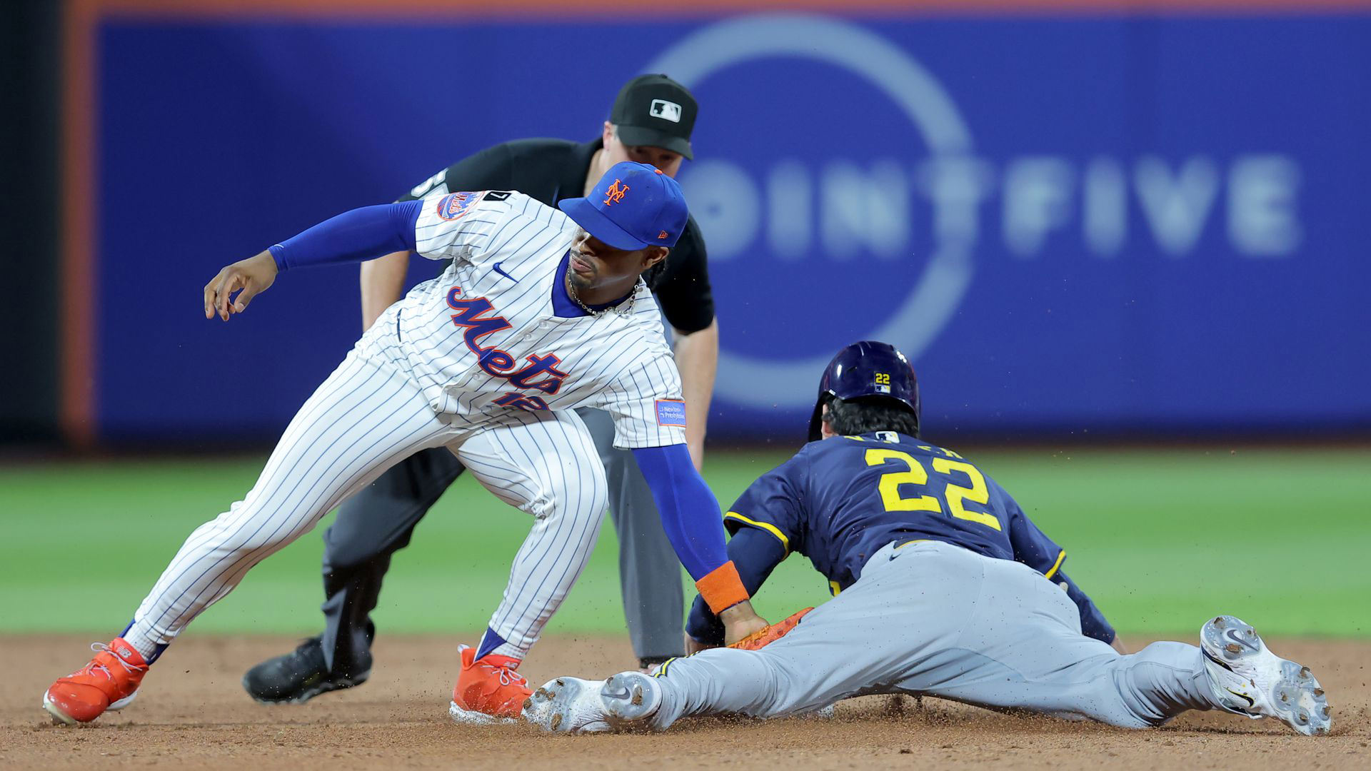 Mets 3 Brewers 2: Mets eke out win to take series Mets 3 Brewers 2: Mets eke out win to take series