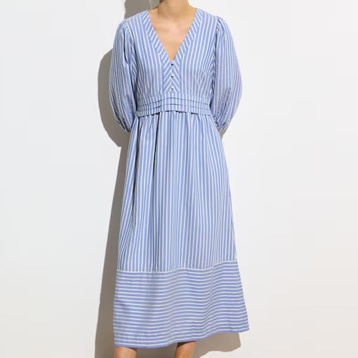 duchess sophie wows in summery blue dress and espadrille wedges Crinkled Chiffon Dress (Women) main image 0