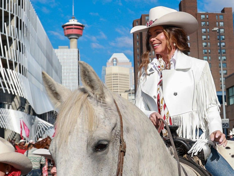'Let's go, cowgirls!': Country icon Shania Twain leads Stampede Parade