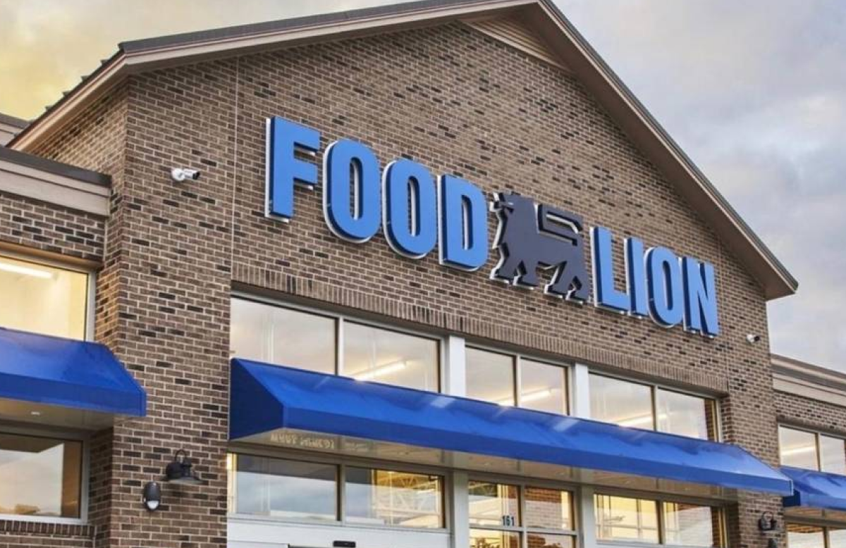 bank hours 4th of july