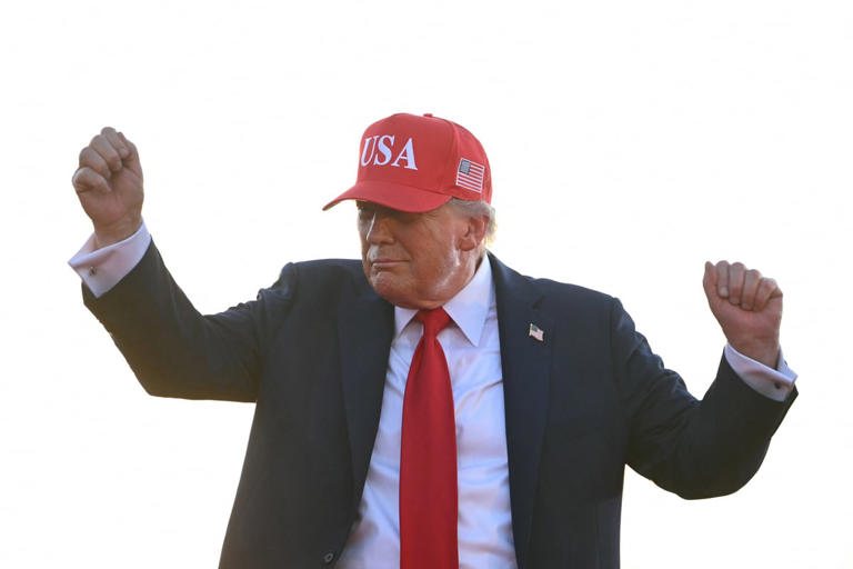 support trump july 4 celebration