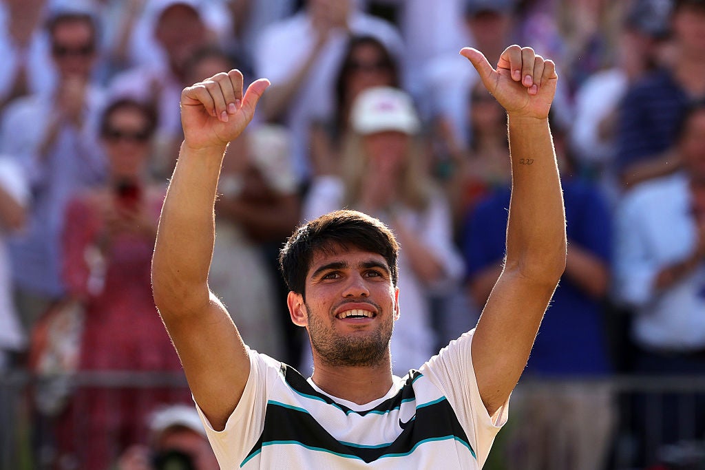 AA1Ha5QI Alcaraz vs. Bautista Agut: Live Scores and Results as Draper Bows Out at Queen’s Tennis