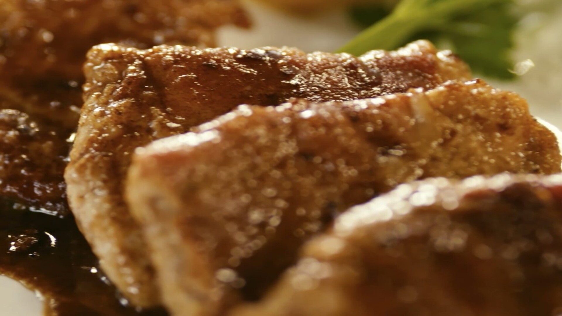 Saltimbocca alla Romana, klassisches Kalbfleisch mit Prosciutto und Salbei