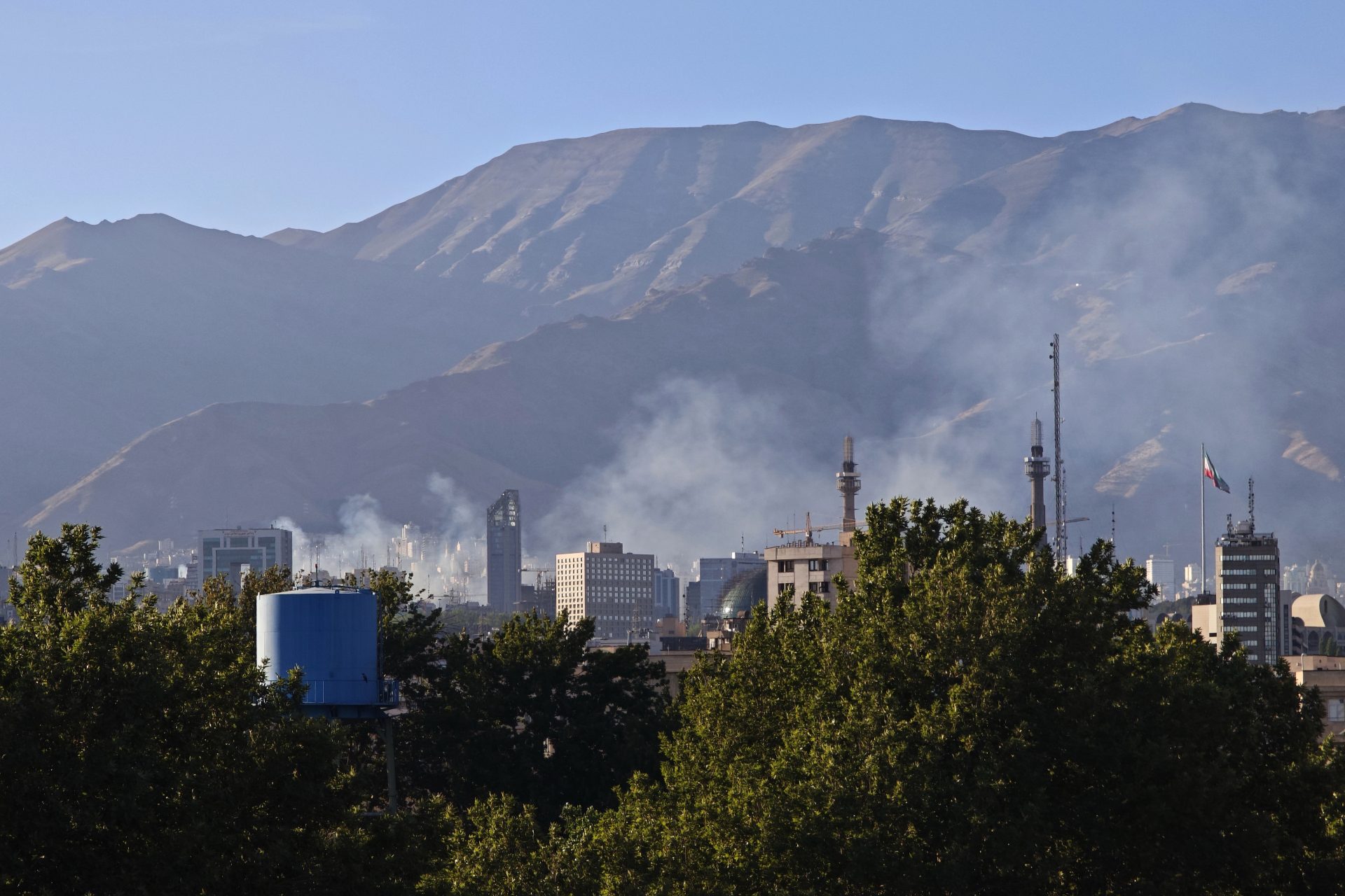 Israel atacou várias cidades iranianas