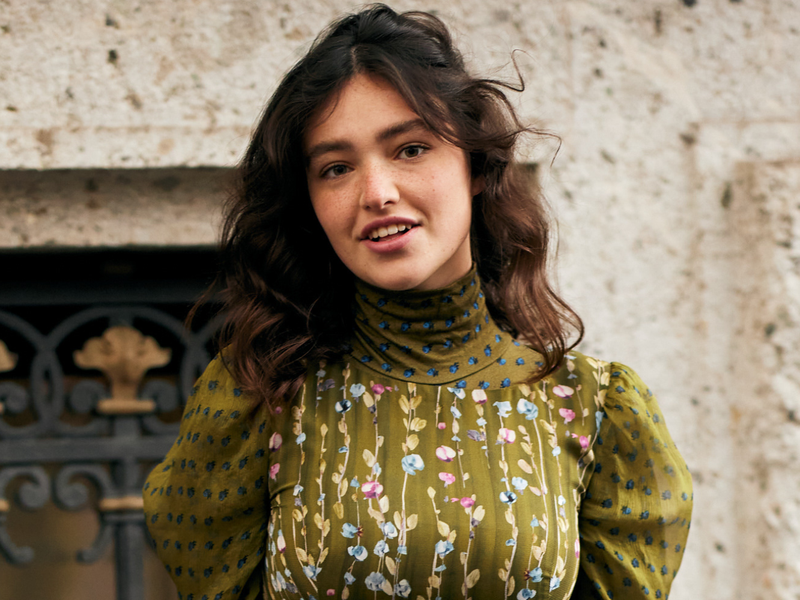 So frisch: Im Sommer 2025 lieben alle die Wildkräuter-Bluse von Zara