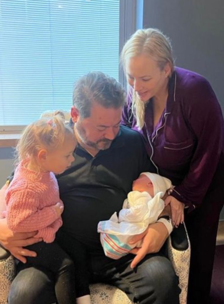 Meghan McCain Is Pregnant, Expecting Baby No. 3 With Ben Domenech(02)