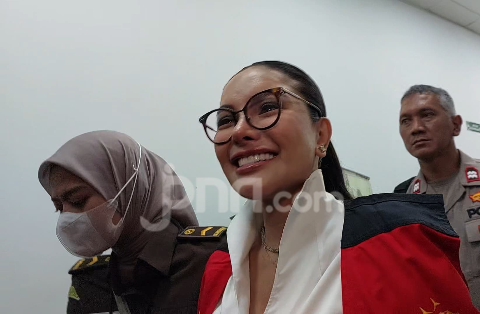 Pembukaan Rekening Nikita Mirzani Dinilai Sesuai Aturan oleh Pakar
