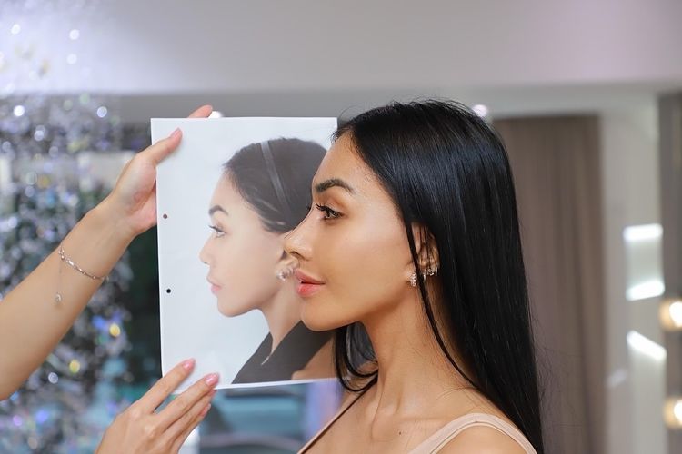 Digugat dugaan penelantaran anak, manajemen Denada minta publik hormati privasi