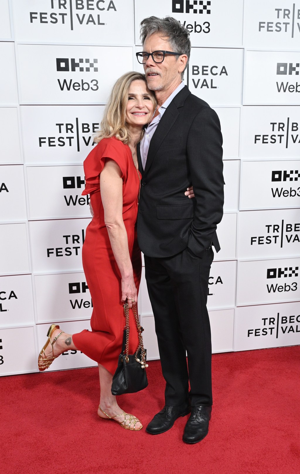 Kevin Bacon and Kyra Sedgwick’s son, Travis, celebrates his 36th(02)