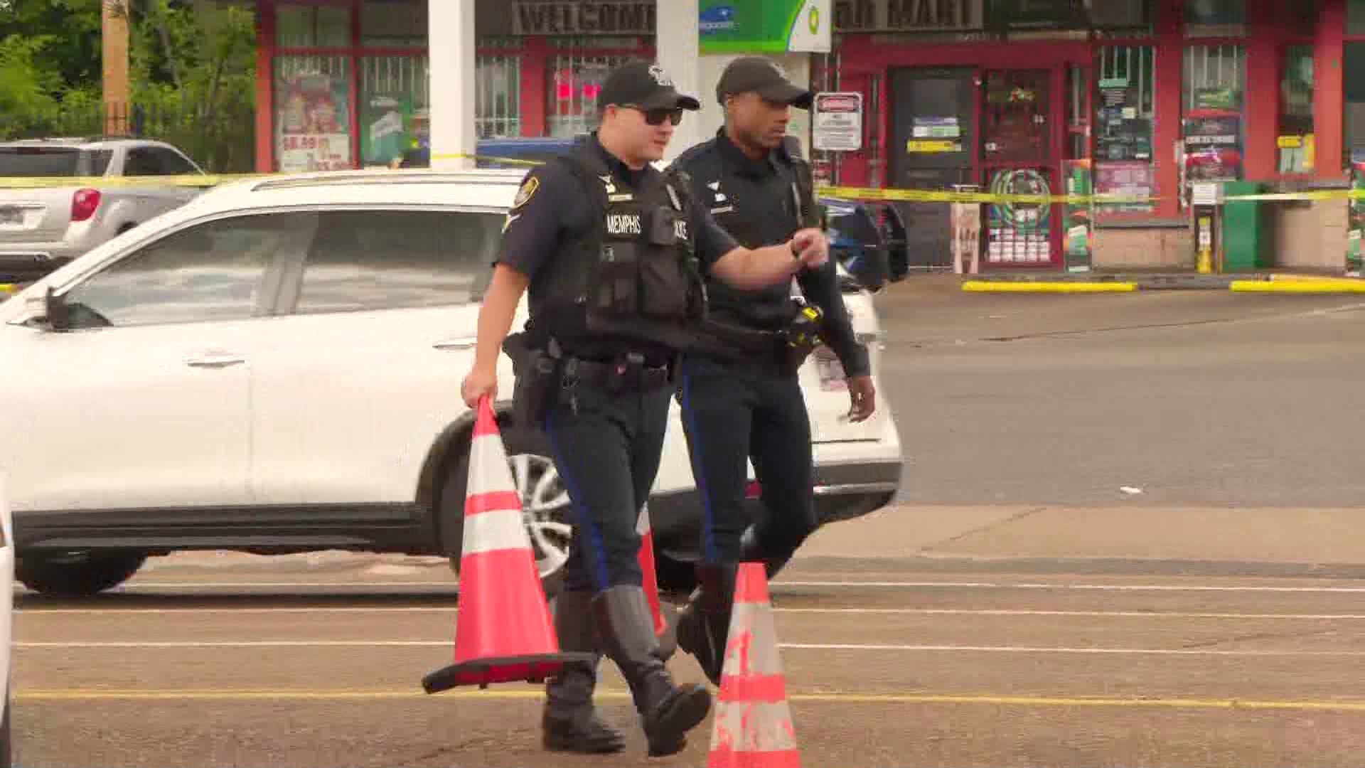 suspect-turns-self-in-after-shooting-at-lamar-ave-gas-station-leaves