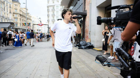 Atronador aplauso de la audiencia a 'La Revuelta' por el show montado para  arrancar el programa: "