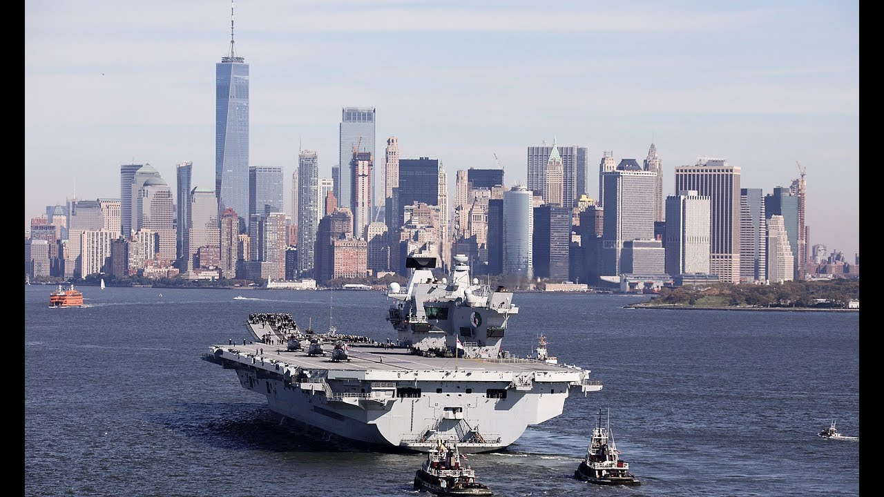 Royal Navy’s flagship docks in NYC – HMS Queen Elizabeth
