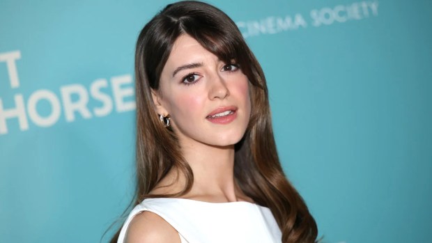 La fecha de lanzamiento de ‘Sense and Sensibility’ de Daisy Edgar-Jones se pospone un mes