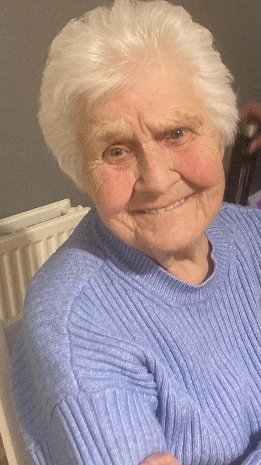 Edinburgh Evening News Obituaries Remembering your lost loved ones