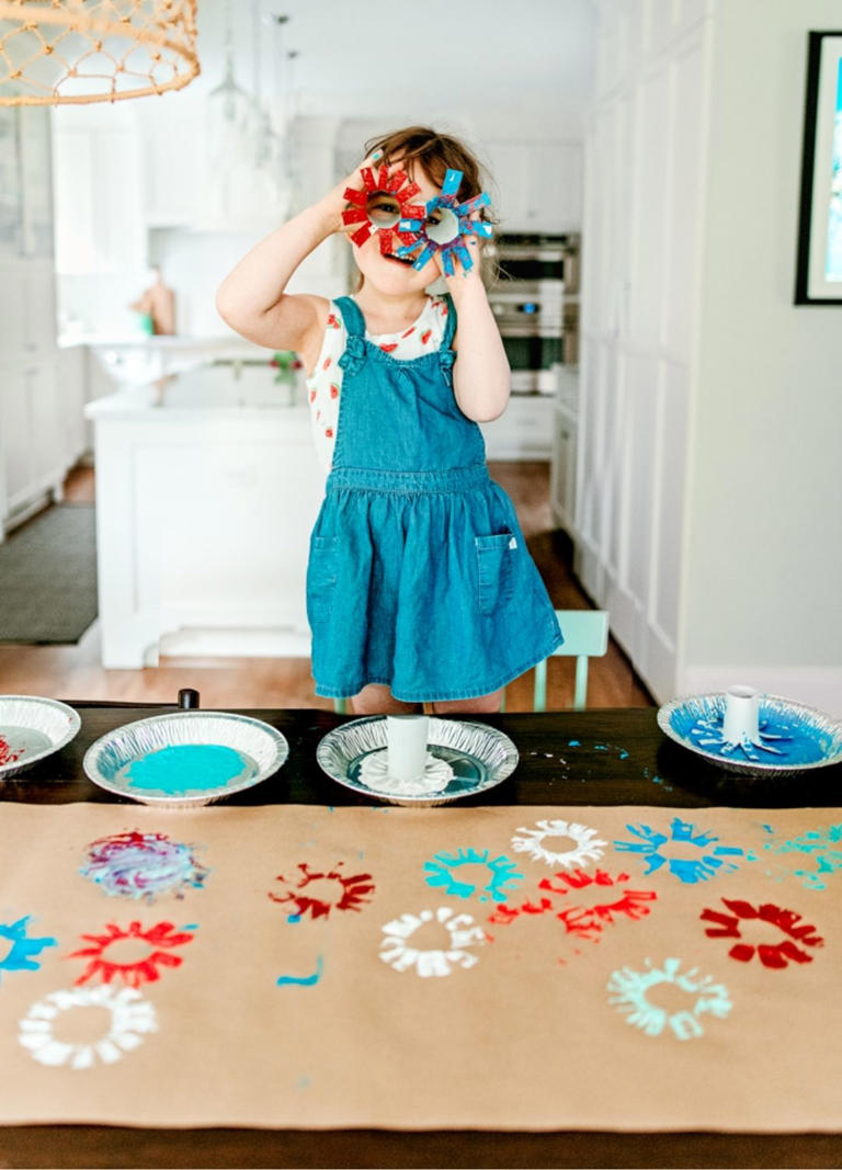 50 fun and festive Fourth of July activities for kids: crafts, games ...
