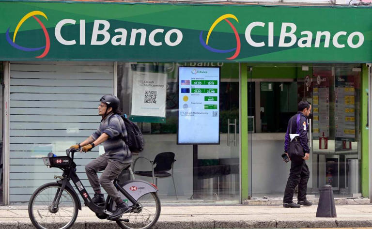 El Departamento del Tesoro de EU prohibió ciertas transacciones con las instituciones financieras mexicanas CIBanco, Intercam Banco y Vector Casa de Bolsa como parte de sus nuevas sanciones relacionadas con el fentanilo. Foto: AFP