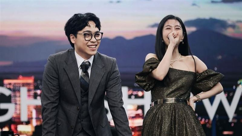 賀瓏（左）日前與Albee（右）共遊日本大阪被抓包。（圖／翻攝自Albee IG）