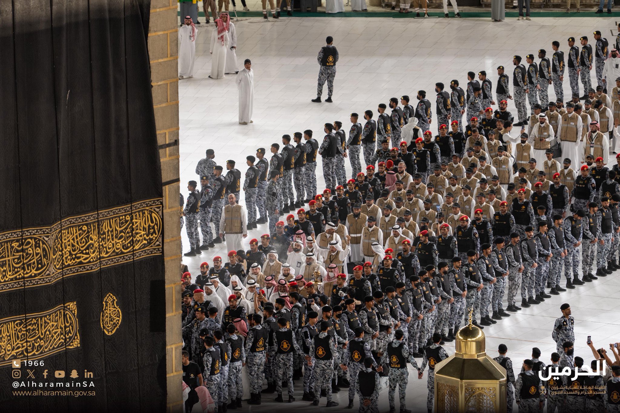 [PHOTOS] Hijrah 1447: Annual Kaabah cover replacement begins in Mecca