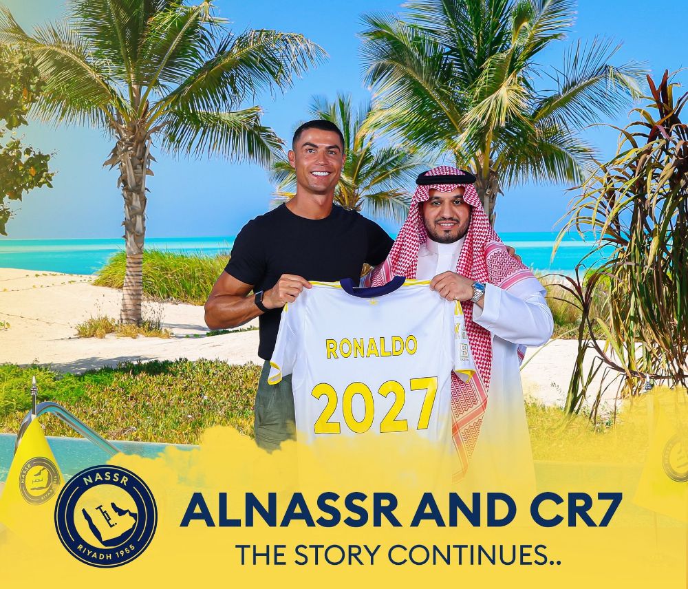 Cristiano Ronaldo mendapat kenaikan gaji tinggi dan bonus fantastis setelah memperpanjang kontraknya di Al Nassr.