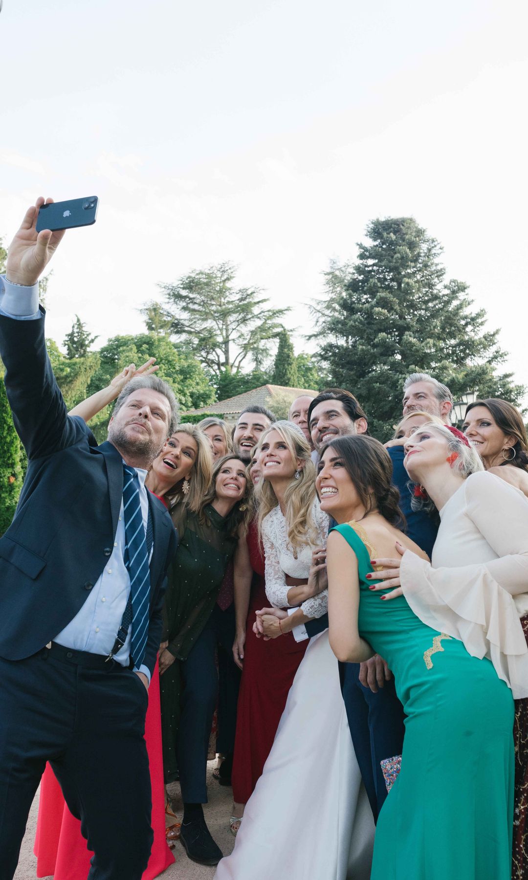 De Paloma Lago a Blanca Porres : los looks de madrina más comentados de  2024 - Yahoo Vida y Estilo, image size:768x1280