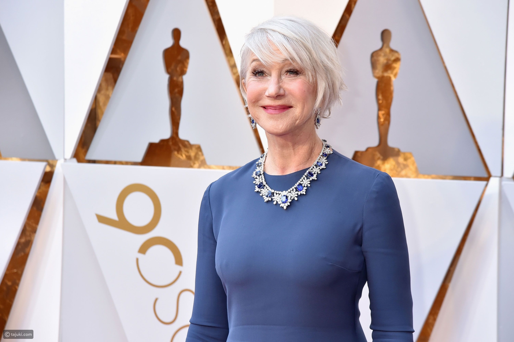 نجمات يرفعن شعار: الشيب رمز الجرأة والجمال الطبيعي