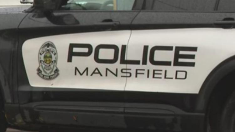 Mansfield police: 18-year-old woman fatally shot inside home