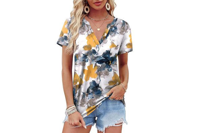 Bloggerlove Women's Curved Hem Lace Loose Fitting Tops Long Sleeve