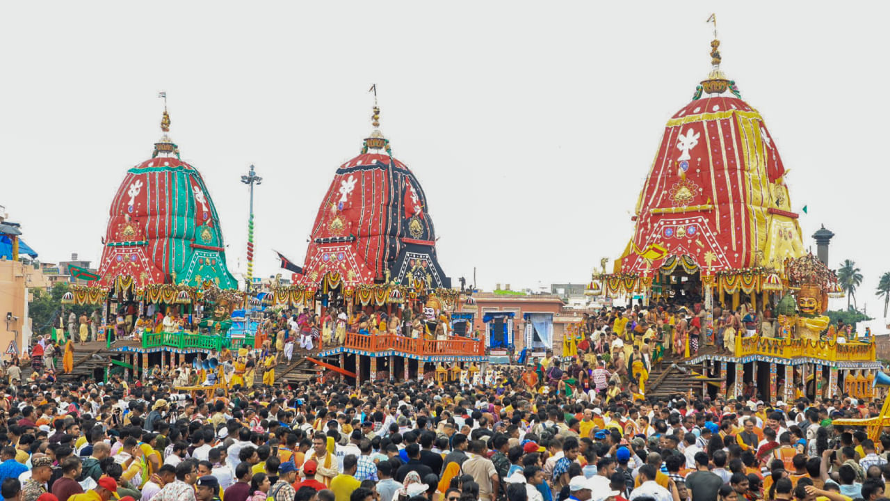 Rath Yatra 2025: Lakhs join Lord Jagannath’s journey amid grand rituals ...