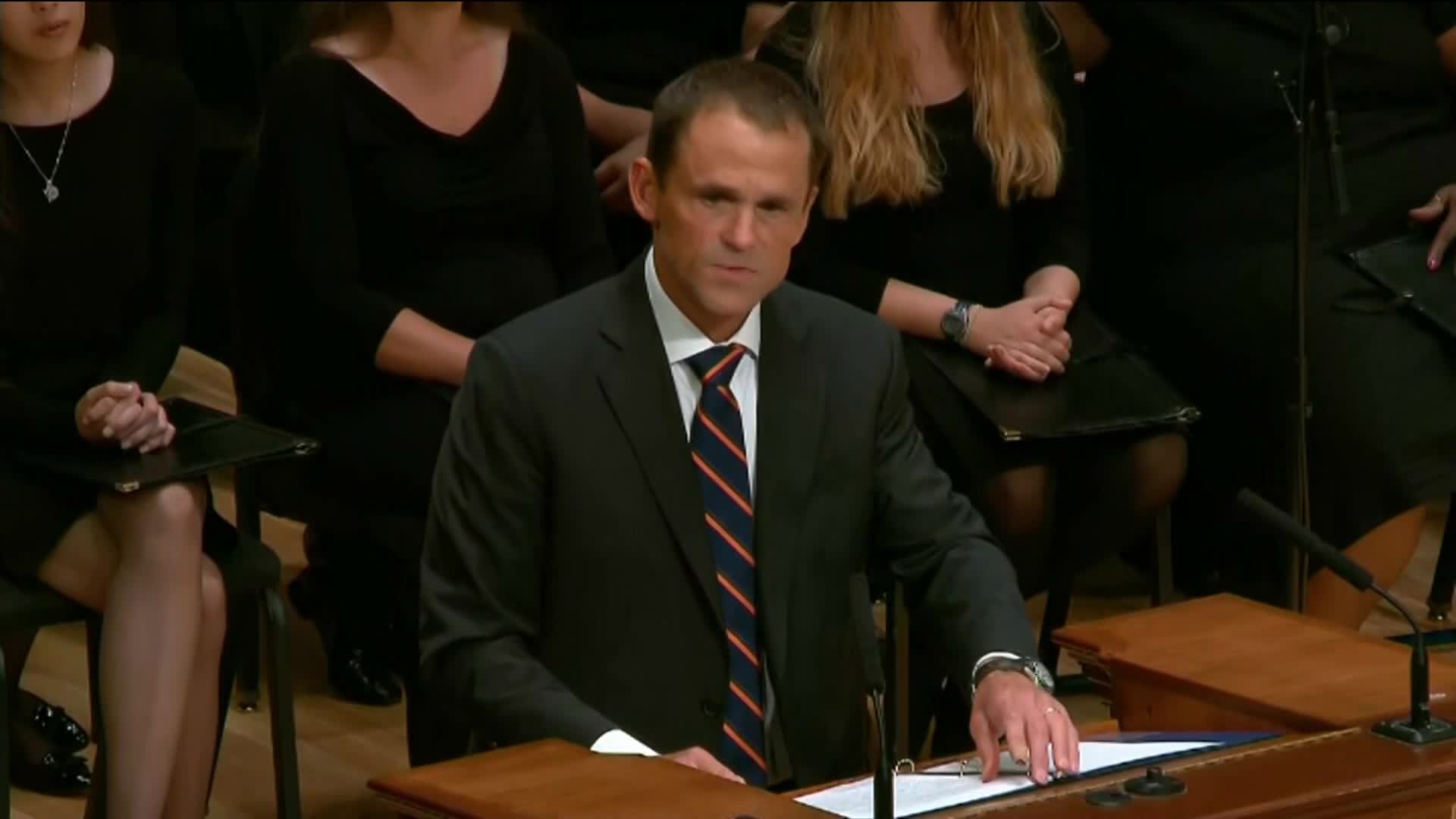 UVA president, pressured over DEI, resigns rather than 'fight federal(02)