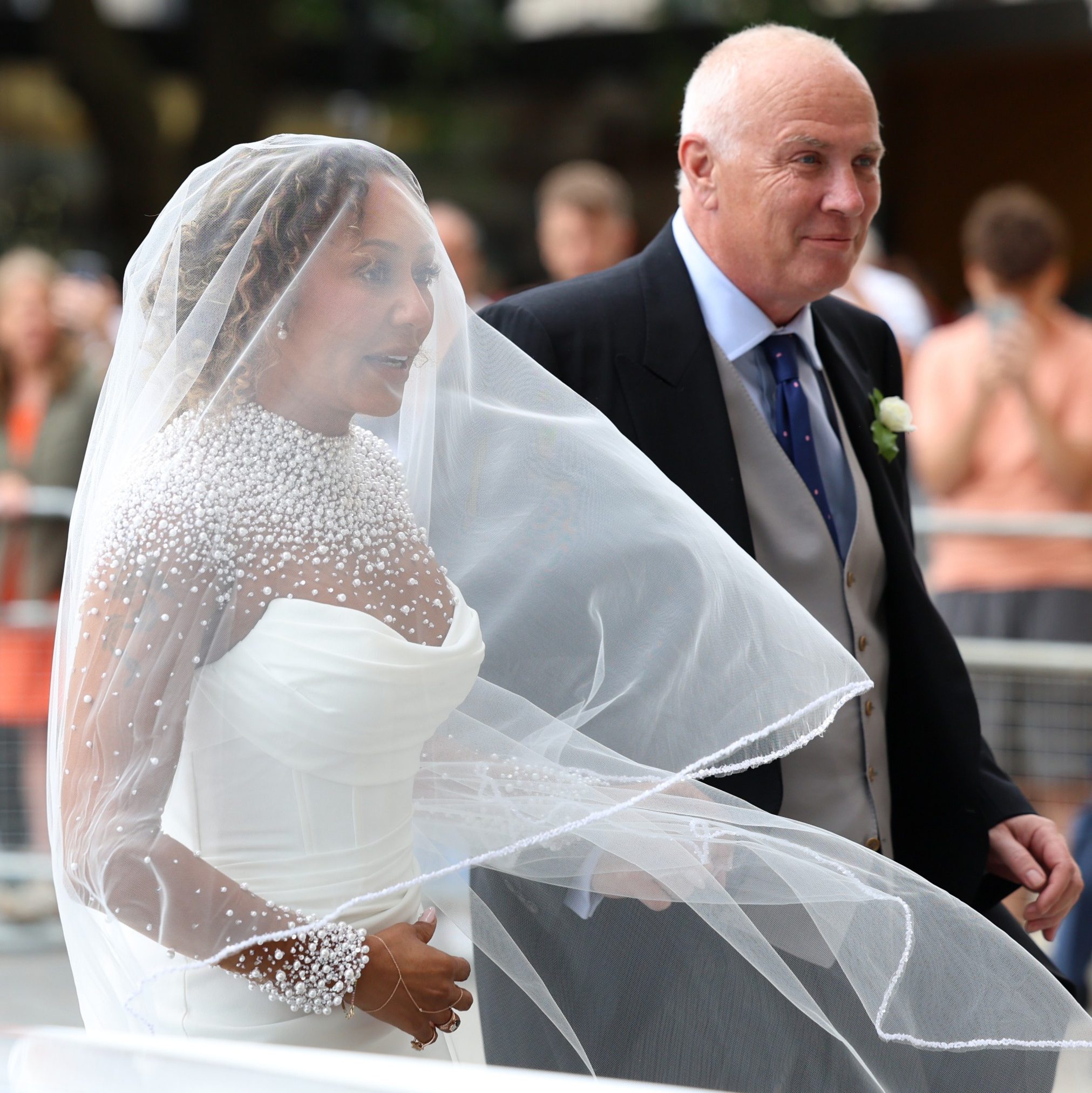 AA1I26L5 Mel is a Pearly Queen B on her wedding day