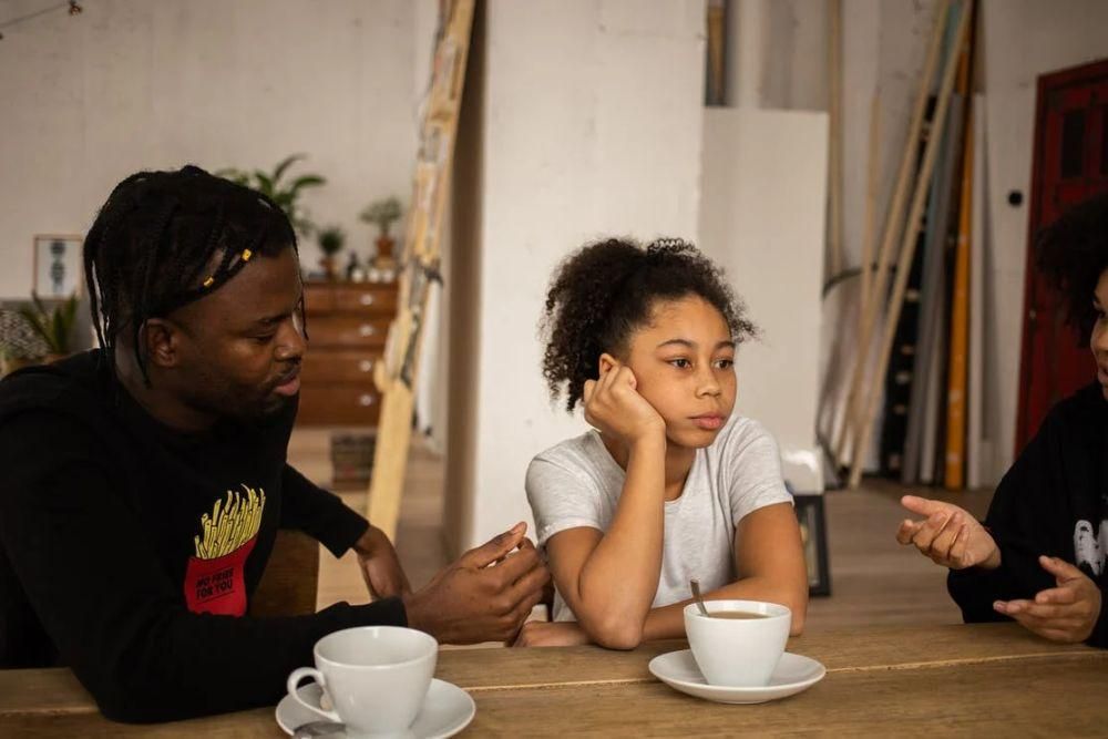 What Are Strict Parents? Understand the Meaning and These 5 Characteristics