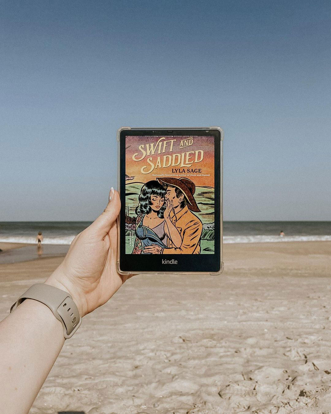 26 Cant Put Down Beach Reads to Add to Your Summer TBR List 26 Cant Put Down Beach Reads to Add to Your Summer TBR List