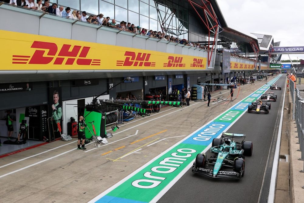 Strategy Corner: Surviving the Rain – How F1 Teams Plan for the British GP