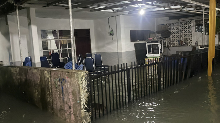 Akhir Pekan di Jakarta-Tangsel: Banjir Capai 3 Meter!