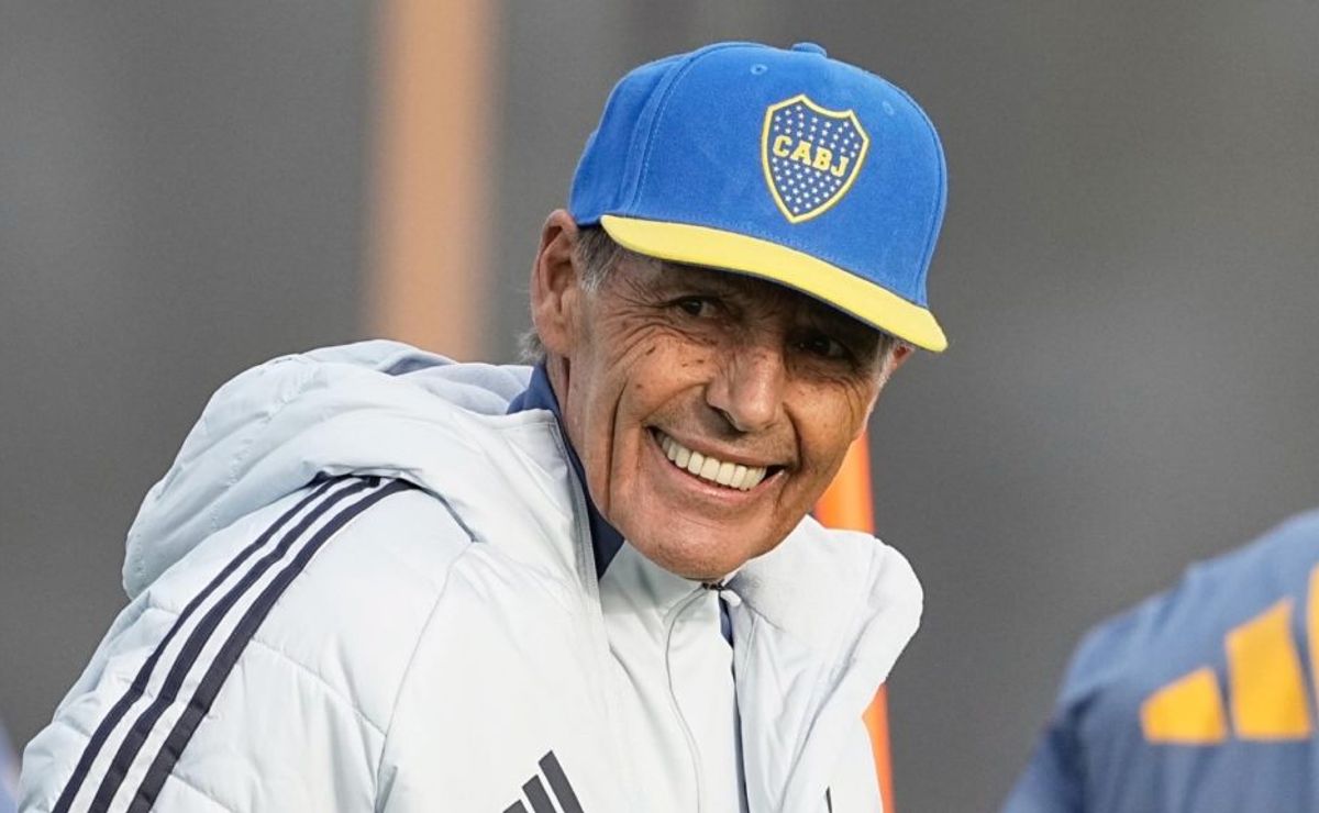 Russo tiene varios futbolistas que no son primera opción.