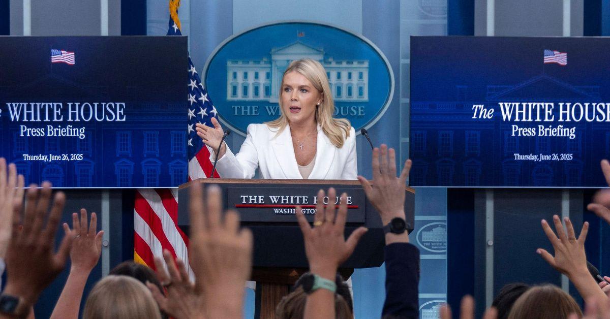 Karoline Leavitt’s MAGA Backing Crumbles as Trolls Turn on Her: Is the Press Secretary Falling?