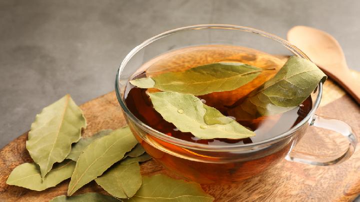 7 Health Benefits of Bay Leaves: Lower Blood Sugar to Prevent Kidney Stones