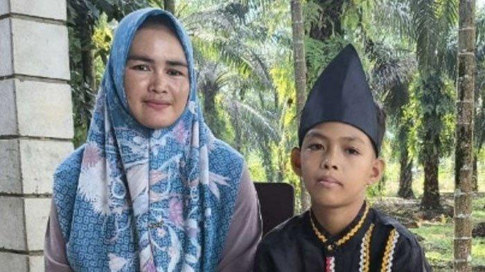 VIRAL: Bocah Aura Farming Jadi Petugas PPSU, Sarjana Tak Malu Nyapu Jalan