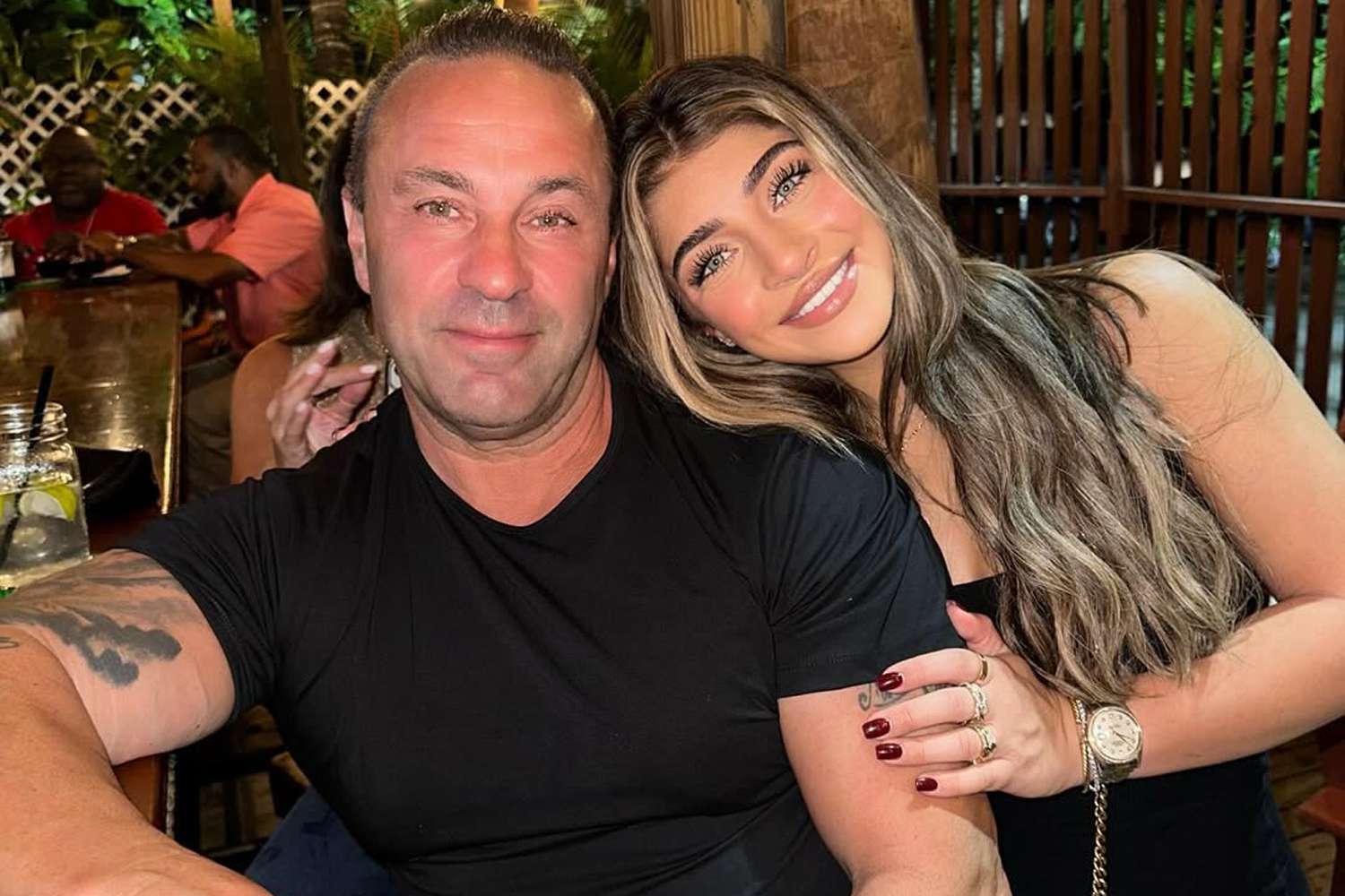 Gia Giudice asks Trump to pardon her deported father Joe Giudice after