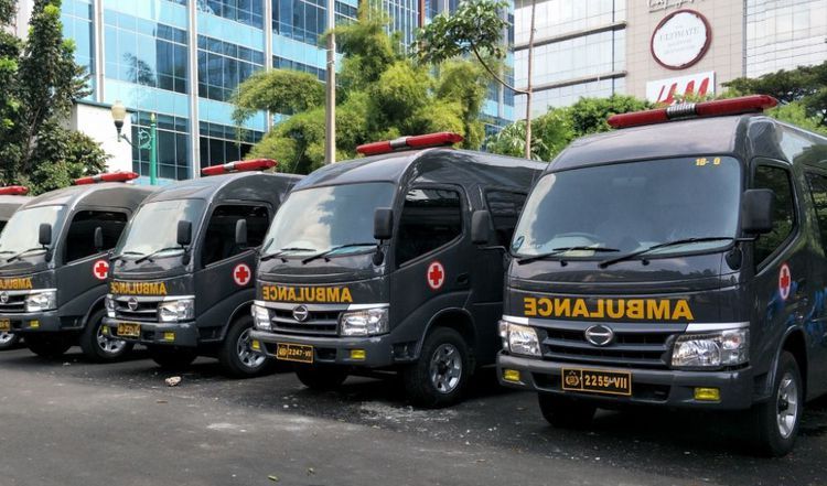 Jangan Intip, Dengar Sirene! Ambulans Kosong atau Penuh, Segera Minggir!