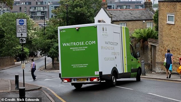 Desperate Drivers Realize They’re Trapped in London’s Most Hated Low-Traffic Zone